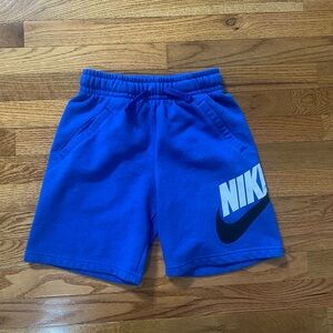 Nike Sportswear Club Fleece Big Kids Shorts size medium